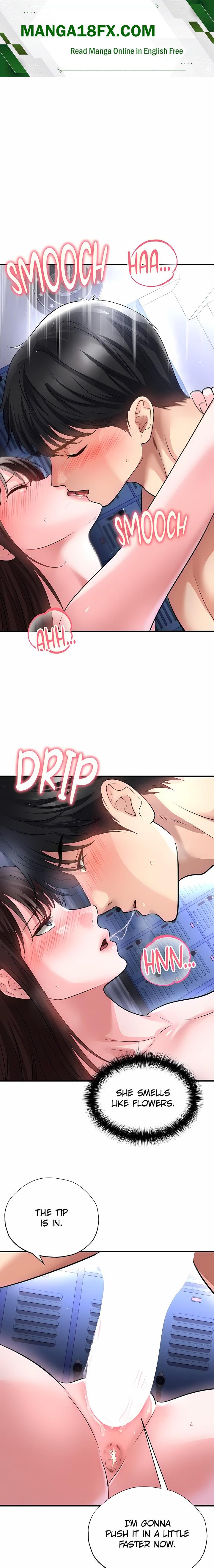 The Hottie’s Good at Football Chapter 71 - Page 1